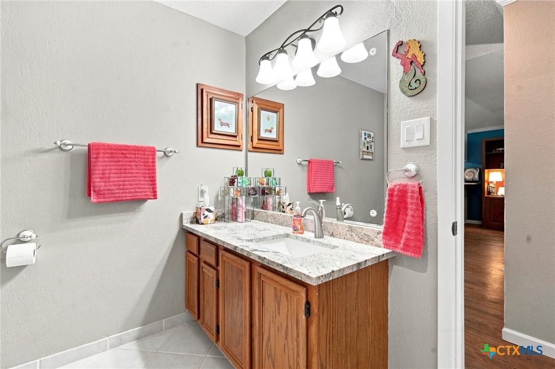 1217 Bluff Creek Circle Property Photo 20