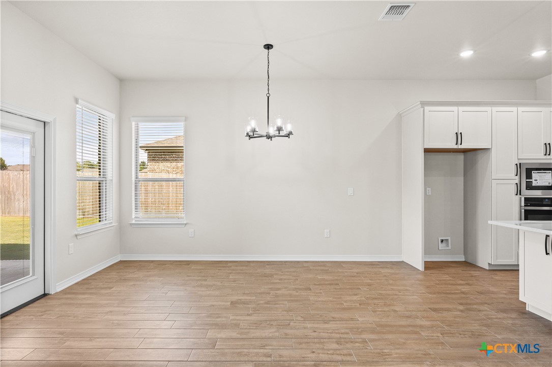 130 Lasso Loop Property Photo 9