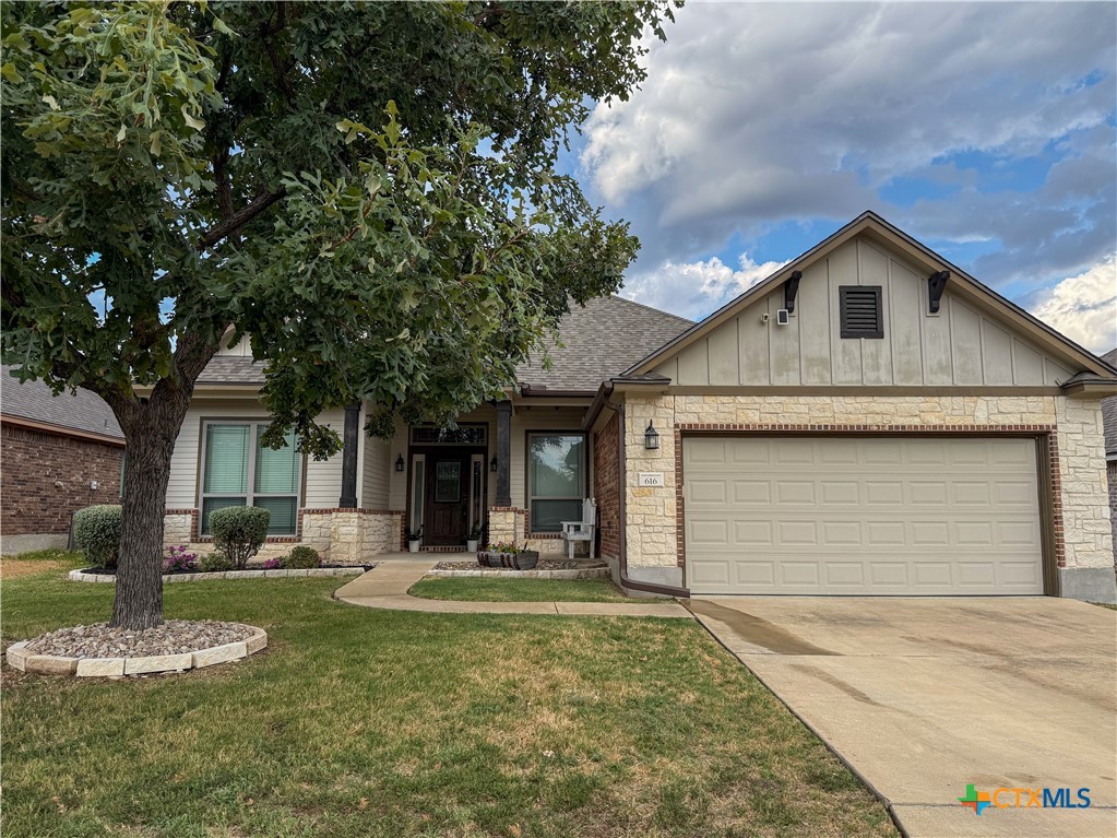 616 Copper Ridge Loop Property Photo 1