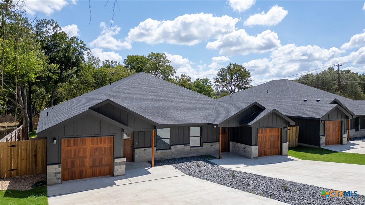 205 Boyles Street Property Photo 1