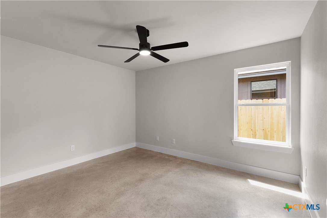 205 Boyles Street Property Photo 27