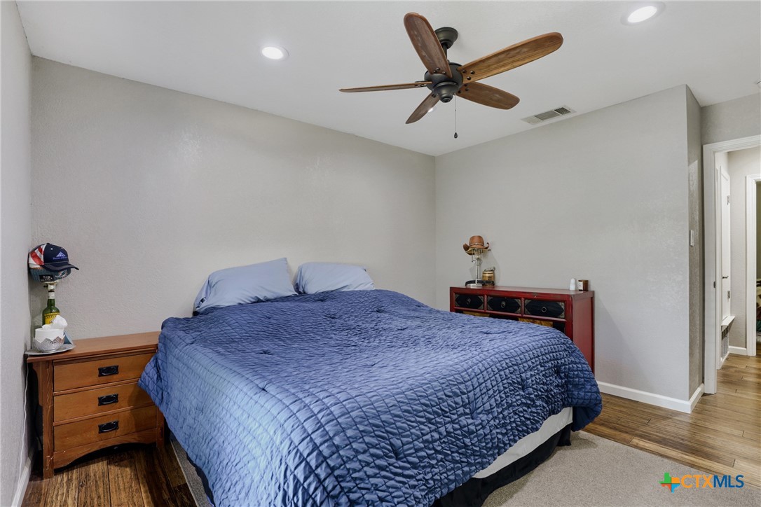 600 Live Oak Drive Property Photo 14