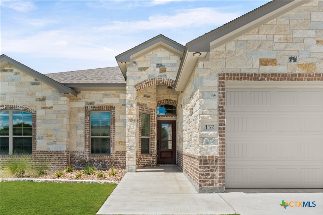 132 Lasso Loop Property Photo 4