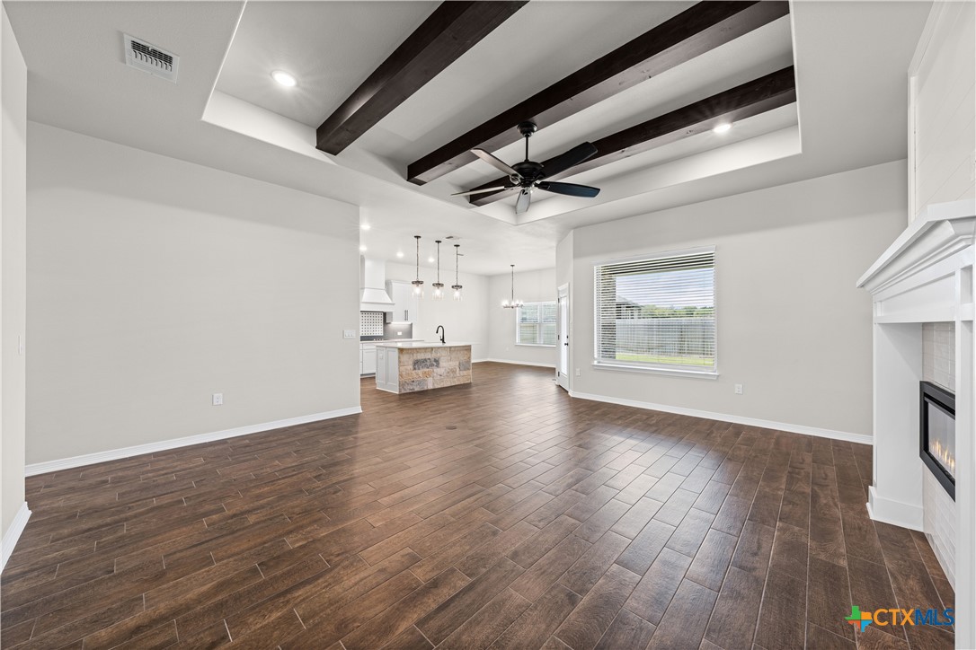 132 Lasso Loop Property Photo 5