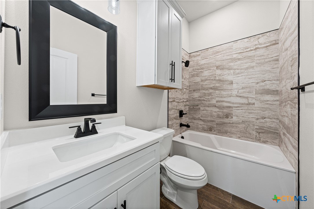 132 Lasso Loop Property Photo 21