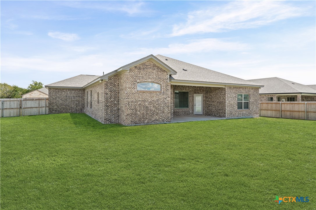 132 Lasso Loop Property Photo 34