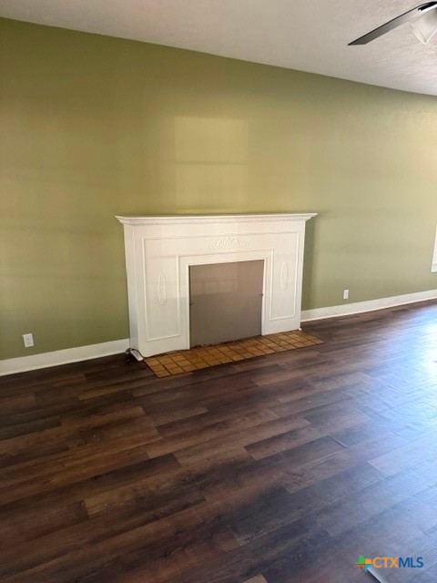 215 N Houston Avenue Property Photo 3
