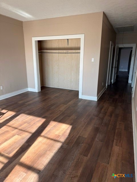 215 N Houston Avenue Property Photo 11