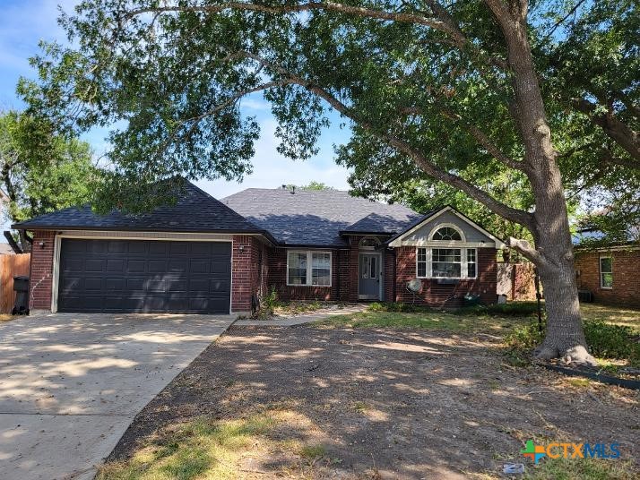 709 Antelope Trail Property Photo 1