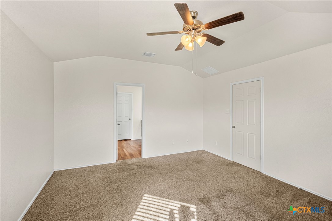 9400 Susan Drive Property Photo 18