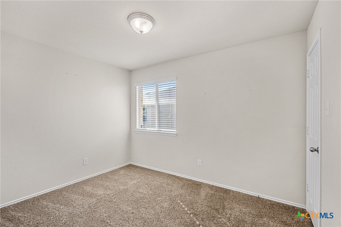 9400 Susan Drive Property Photo 25
