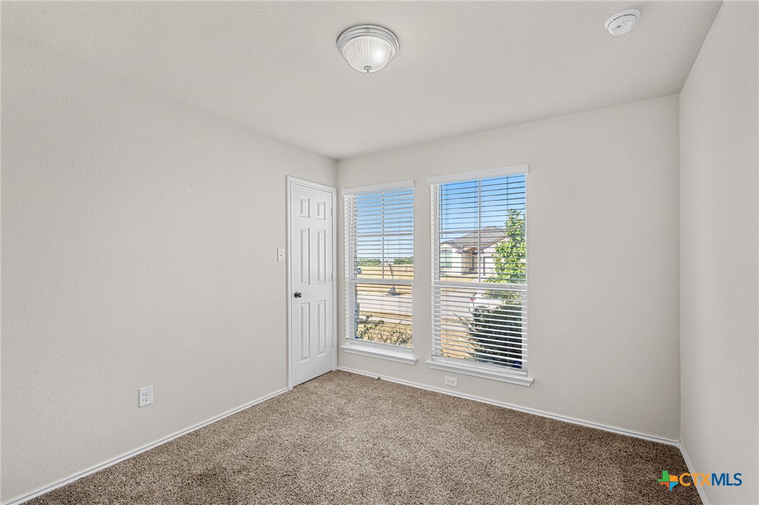9400 Susan Drive Property Photo 27