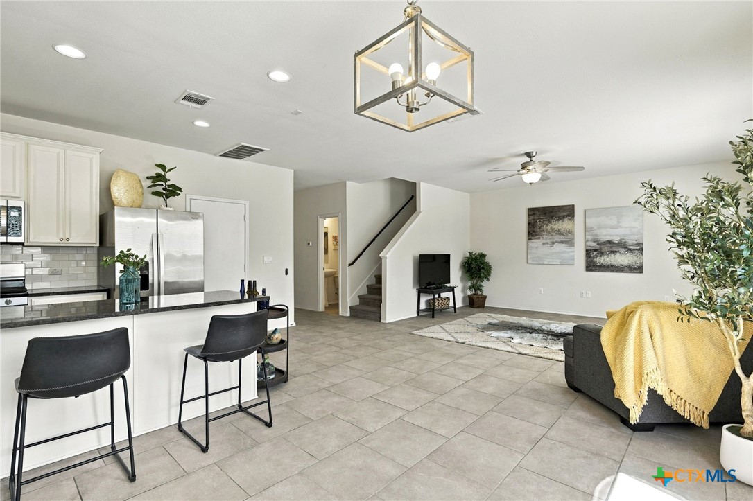 329 Bonnet Boulevard Property Photo 9