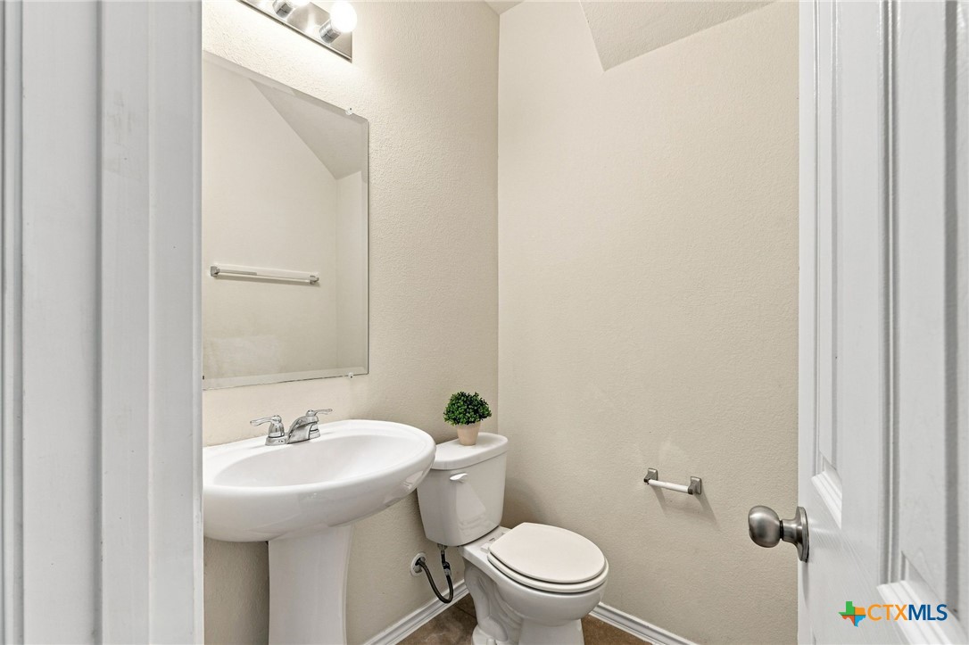 329 Bonnet Boulevard Property Photo 30