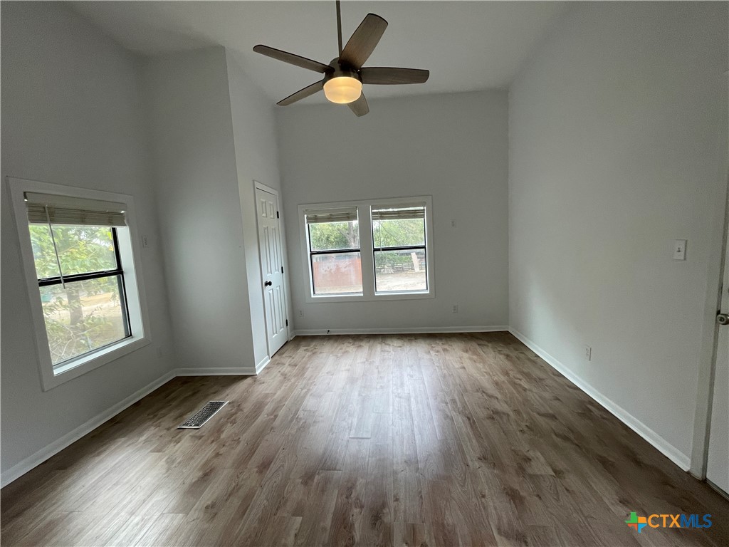 625 E 13th Avenue Property Photo 23