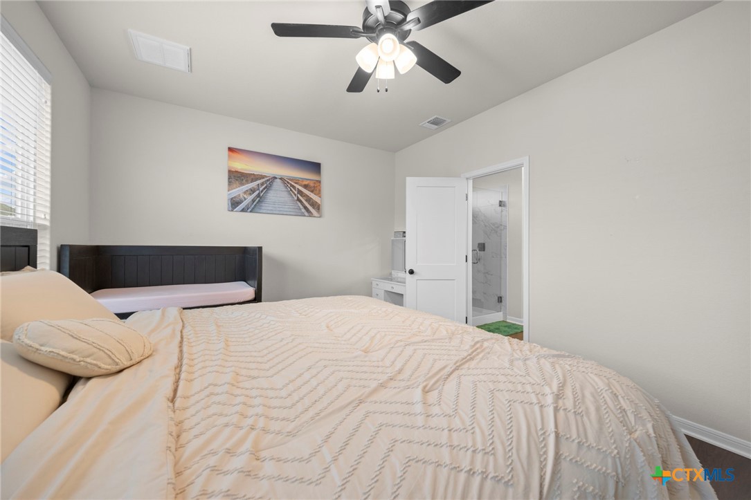 716 Killam Drive Property Photo 13