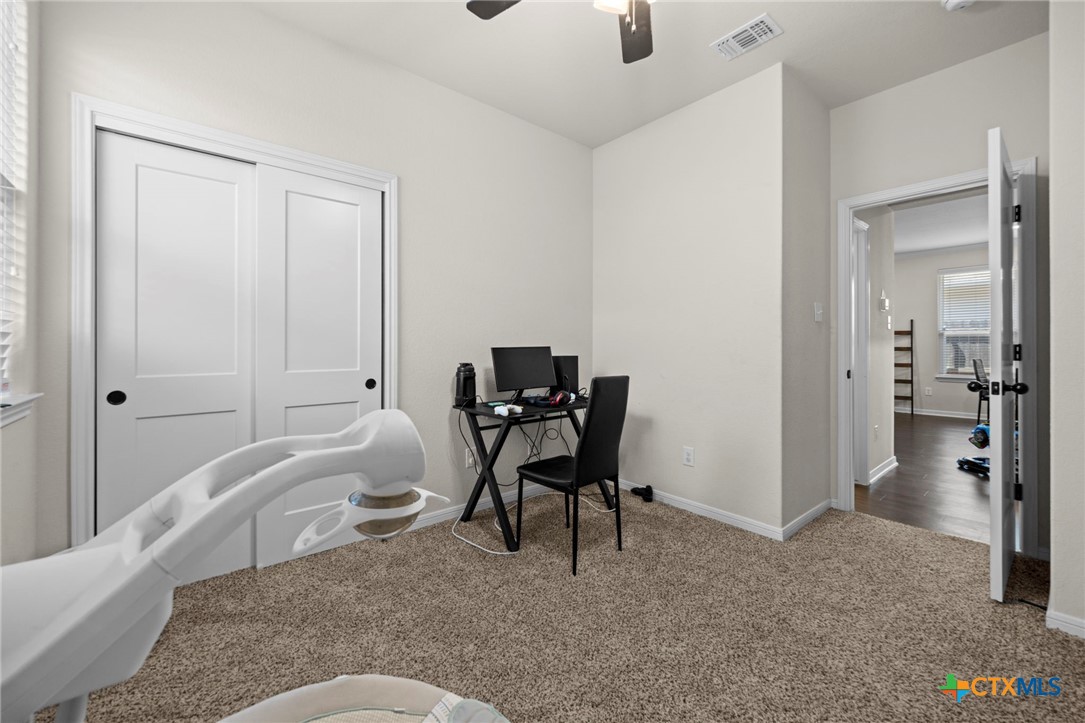 716 Killam Drive Property Photo 18