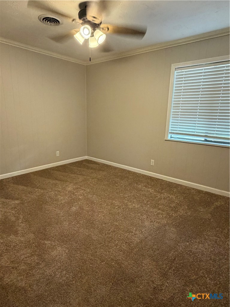 308 W Clayton Property Photo 4