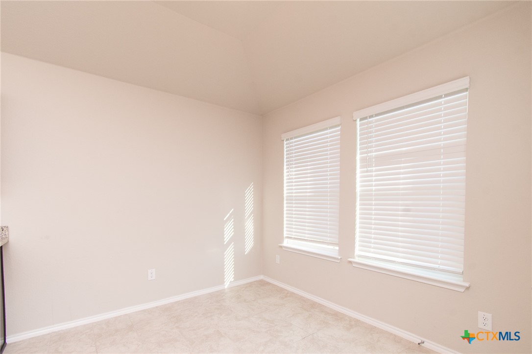 1307 Iron Horse Drive Property Photo 6
