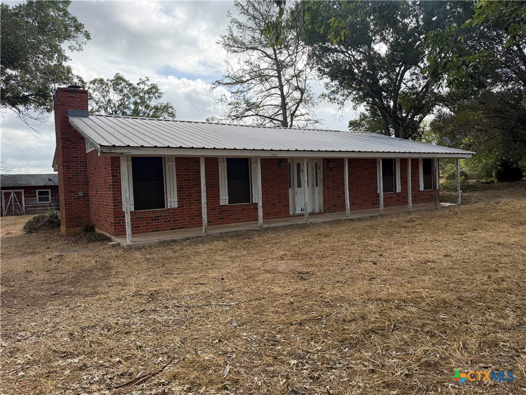 415 SE Main Street