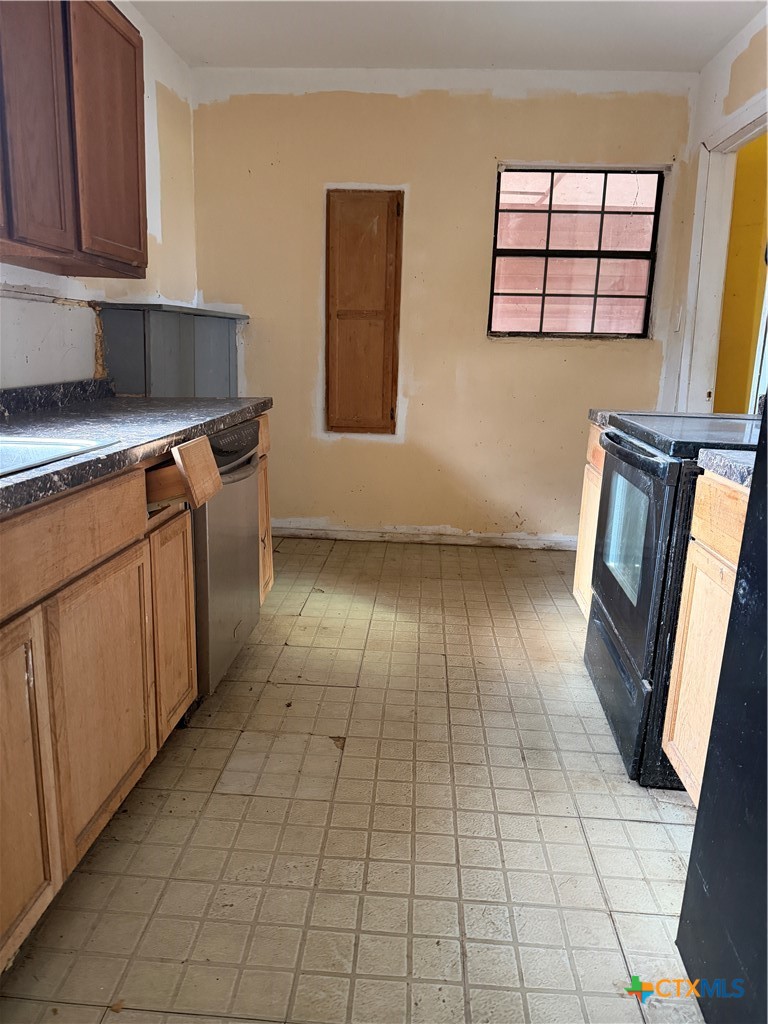 415 Se Main Street Property Photo 12