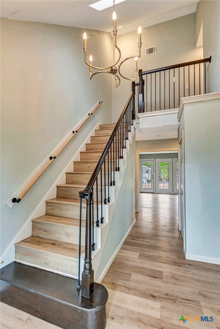 194 Westpark Avenue Property Photo 6