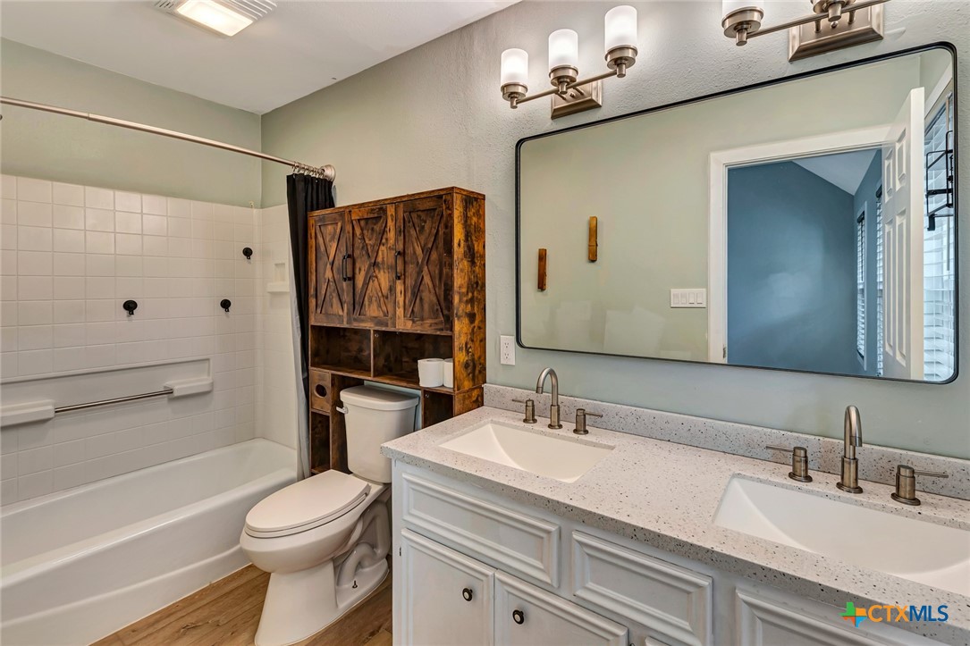 194 Westpark Avenue Property Photo 31