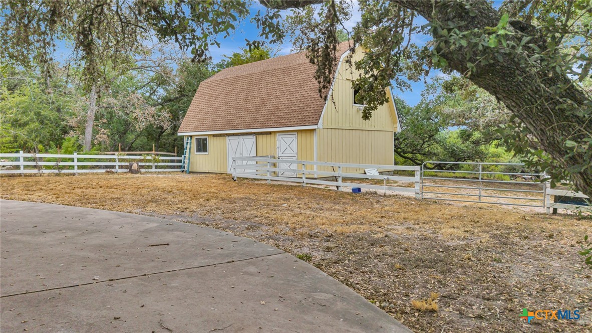 194 Westpark Avenue Property Photo 41