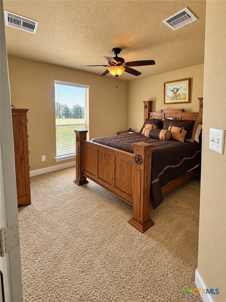 1684 Zengerle Rd Property Photo 20