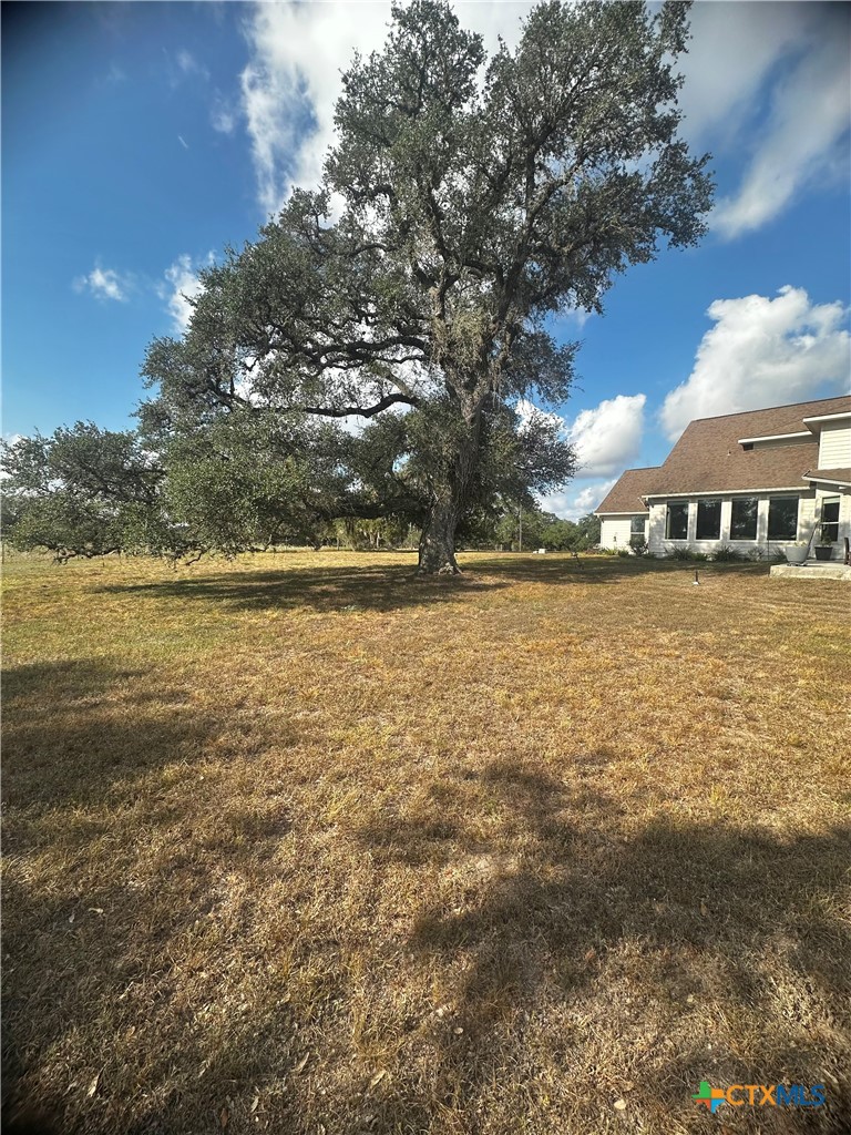 1684 Zengerle Rd Property Photo 25