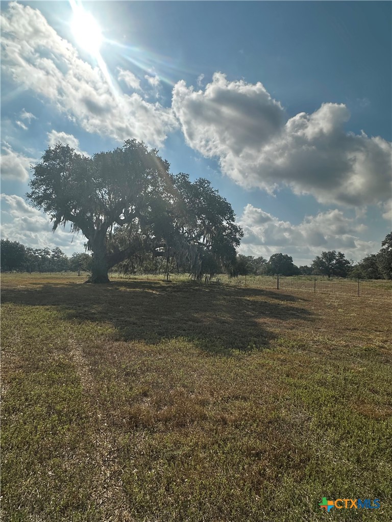 1684 Zengerle Rd Property Photo 27