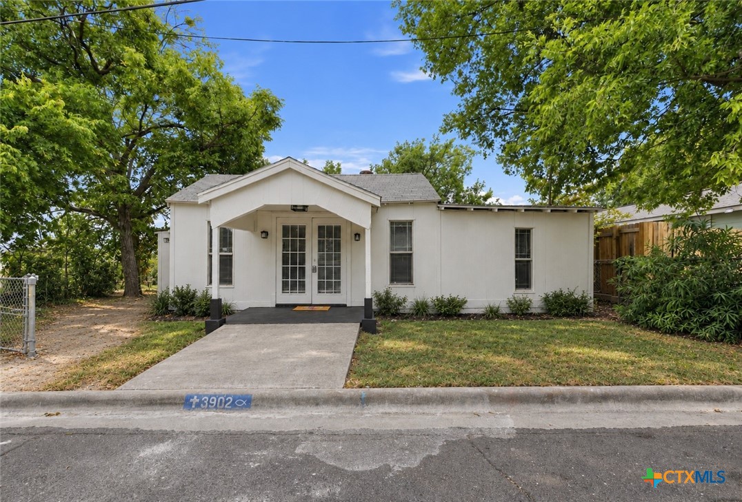 3902 Dobbs Avenue Property Photo 1