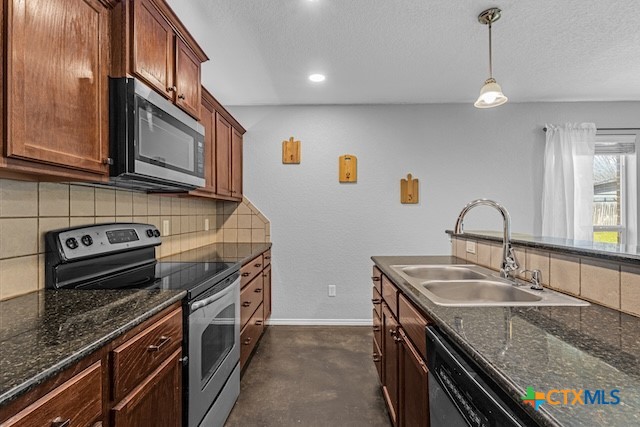 209 Sugar Maple Court Property Photo 3