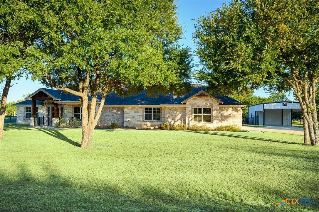1026 County Road 3152 Property Photo 10