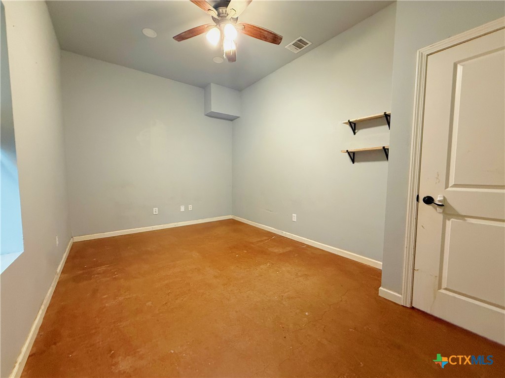 117 S Emma A Property Photo 4