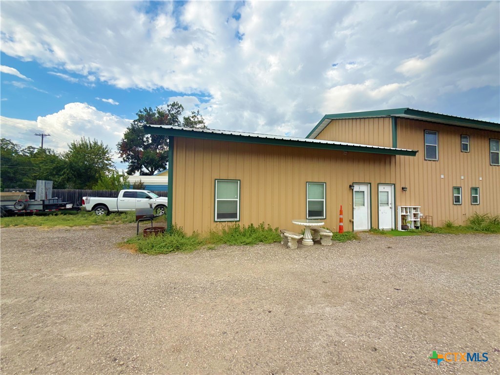 117 S Emma A Property Photo 9