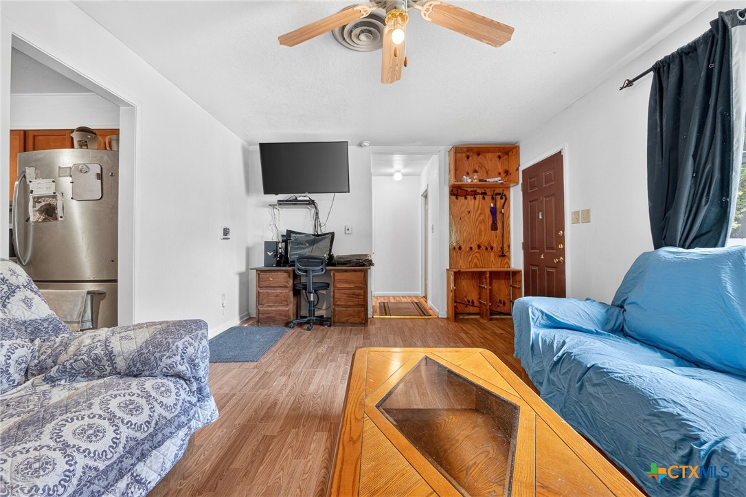 309 Ash Street Property Photo 4