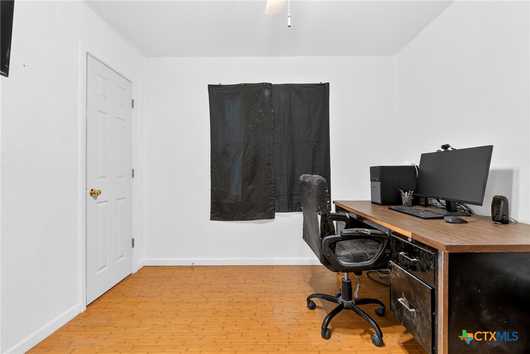 309 Ash Street Property Photo 9