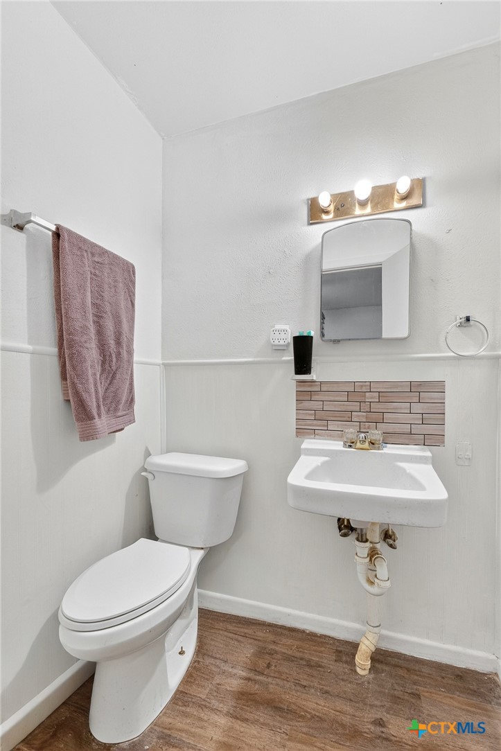 309 Ash Street Property Photo 14