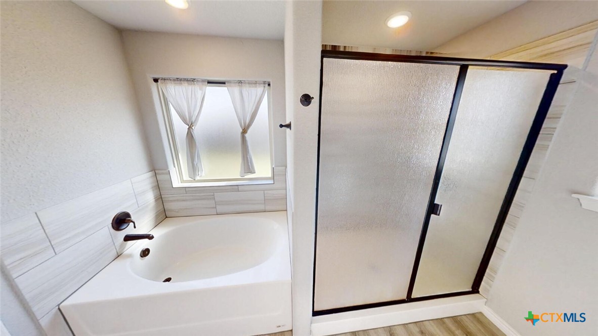 904 Clanton Cove Property Photo 21