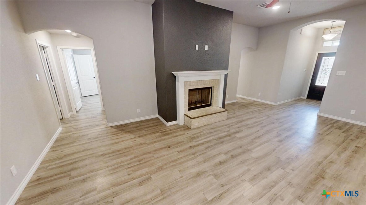 904 Clanton Cove Property Photo 23