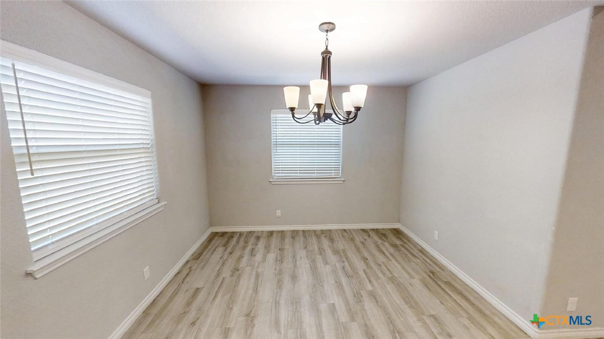904 Clanton Cove Property Photo 27