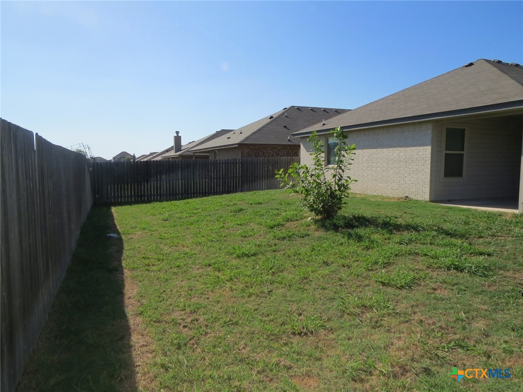 904 Clanton Cove Property Photo 35