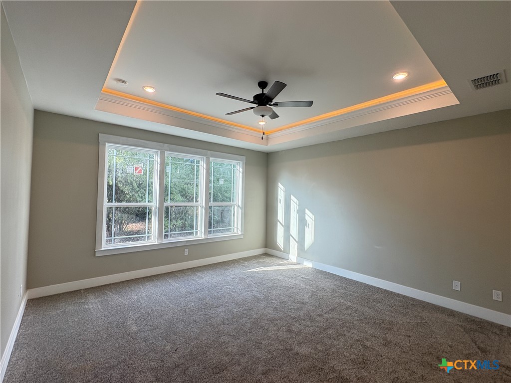 246 Champions Boulevard Property Photo 5