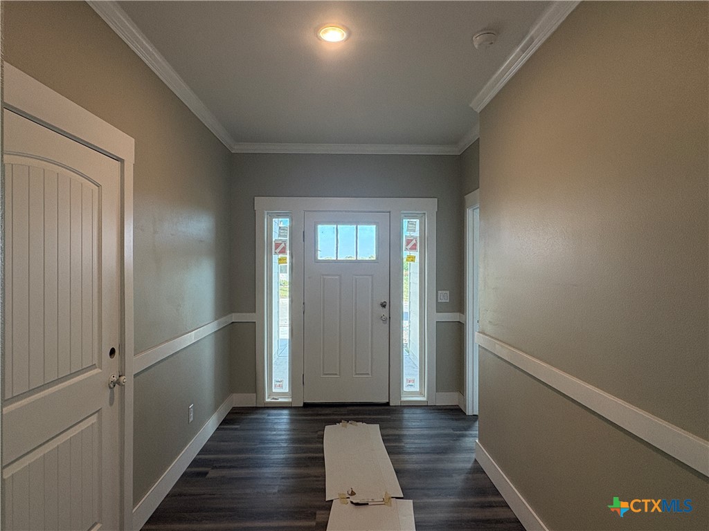 246 Champions Boulevard Property Photo 9