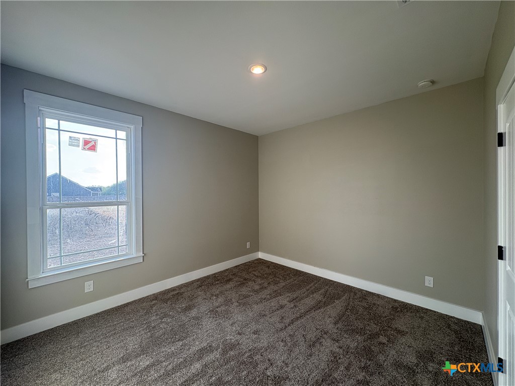 246 Champions Boulevard Property Photo 10
