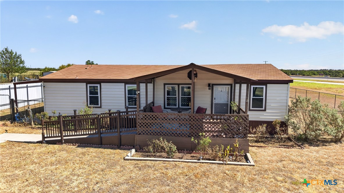 100 Hillside Drive Property Photo 1