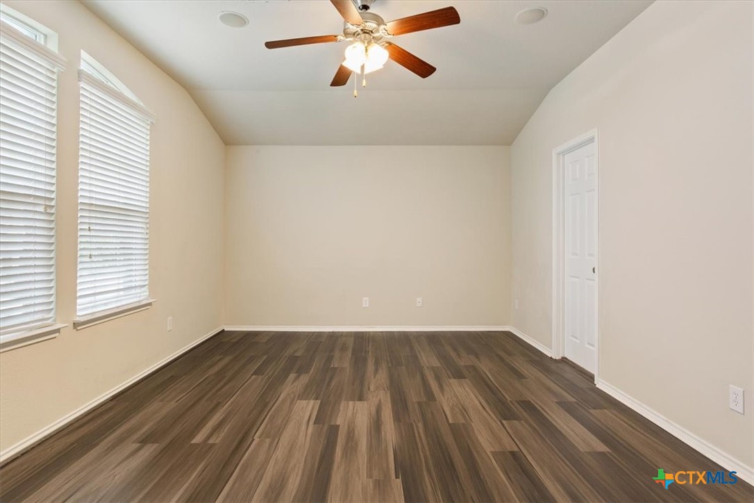 121 Starlight Drive Property Photo 10