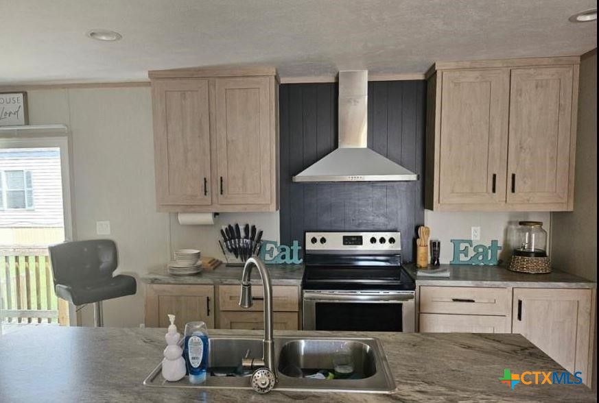 6100 E Rancier Avenue 384 Property Photo 5
