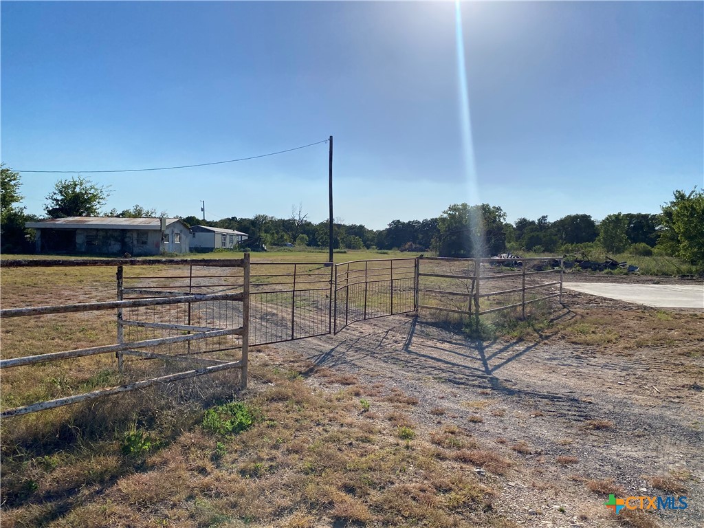 4704 S S Hwy 36 Highway Property Photo 2